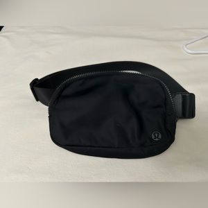 Black Lululemon belt bag